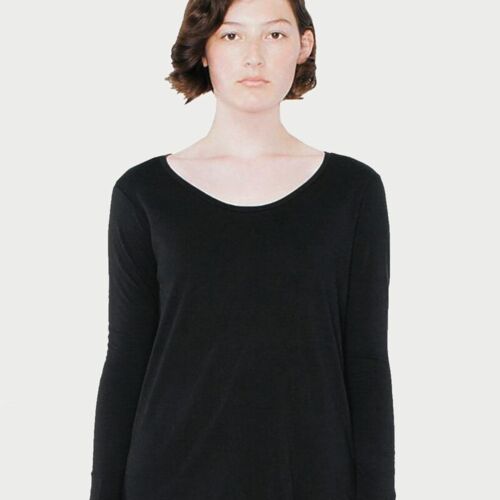 Women's Ultra Wash Long Sleeve Tee Thumbnail